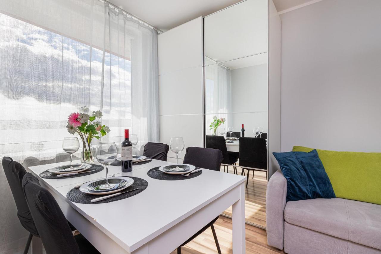 Seaview Apartment Gdansk Przymorze By Noclegi Renters Exterior photo