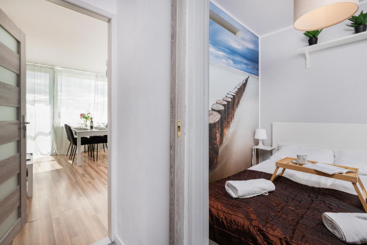 Seaview Apartment Gdansk Przymorze By Noclegi Renters Exterior photo